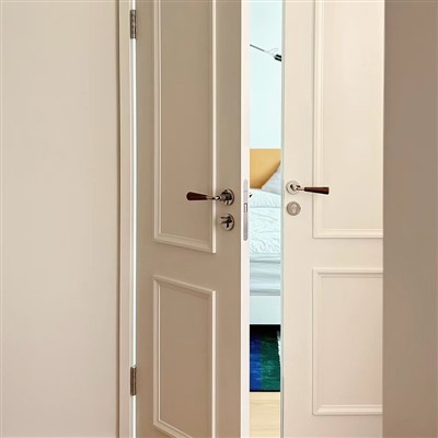 Bieb bil-Laker tal-Kulur Solidu tad-Dwana